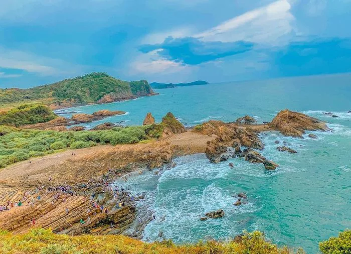 Top 10 Cảm nhận sâu sắc về vẻ đẹp thiên nhiên đảo Cô Tô qua ngòi bút Nguyễn  Tuân (Ngữ văn 6 - SGK Kết nối tri thức)