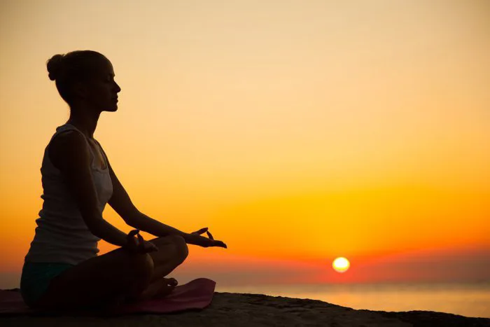 10 cách giúp bạn giảm stress và căng thẳng