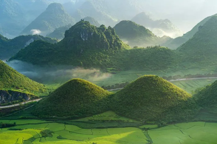 Du lịch Hà Giang: Nơi rực rỡ biển mây và nét đẹp hoang sơ