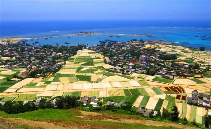 Mê mẩn với thiên đường Lý Sơn từ trên cao - Báo Người Lao Động