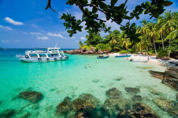 TẬN HƯỞNG THIÊN NHIÊN BIỂN XANH PHÚ QUỐC - Long Phú Tourist - Công ty lữ  hành chuyên nghiệp.