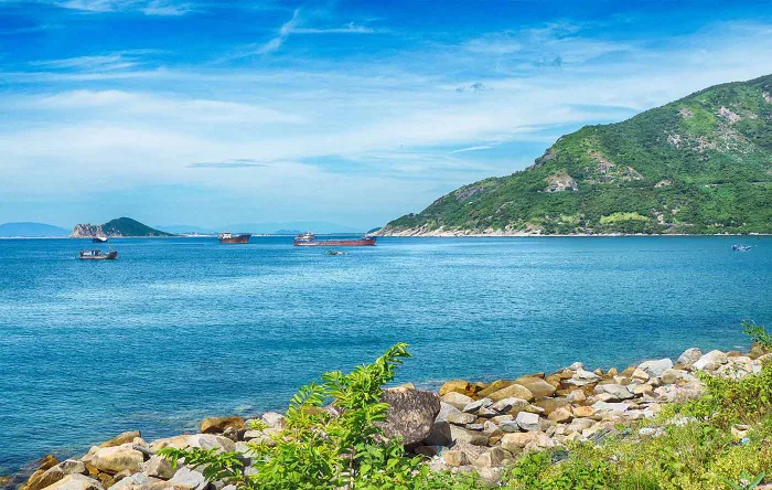 Phú Yên có gì đẹp? Khám phá ngay 19 cảnh đẹp và con người xứ Nẫu –  VinWonders