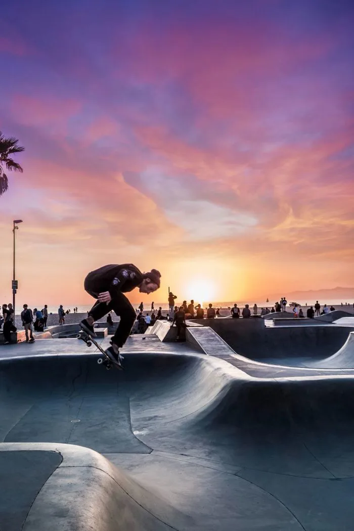 hình ảnh : Trượt ván, ván trượt, Kickflip, Người trượt ván, Boardport,  Skateboarding Equipment, Giải trí, Bầu trời, thiết bị thể thao, Nhảy, thể  thao cá nhân, mát mẻ, thể thao mạo