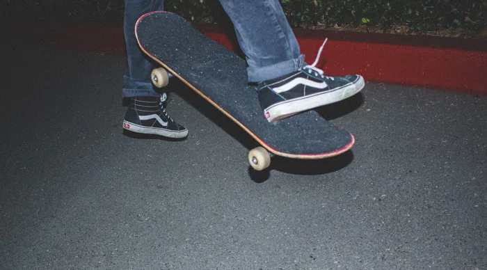 hình ảnh : ván trượt, Ván trượt tuyết, thiết bị thể thao, Longboard, giày  dép, Đồ trượt ván và vật tư 5133x2847 - - 21917 - hình ảnh đẹp - PxHere