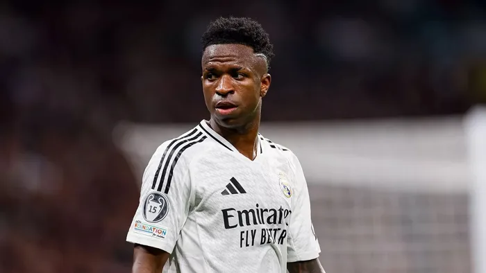 Vinicius đạt thỏa thuận với Real, Arsenal ôm hận