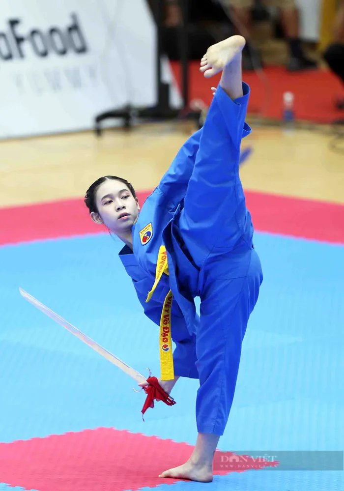 Ngây người với nhan sắc của các nữ võ sĩ Vovinam