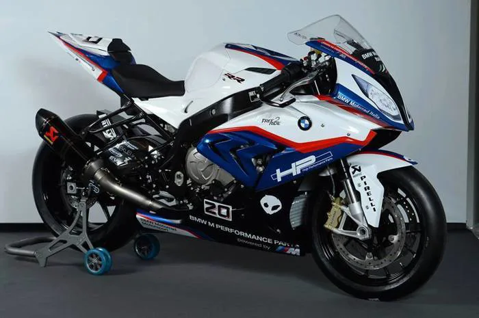Những hình ảnh đẹp về chiếc BMW S1000rr 2015 cực đẹp | 2banh.vn