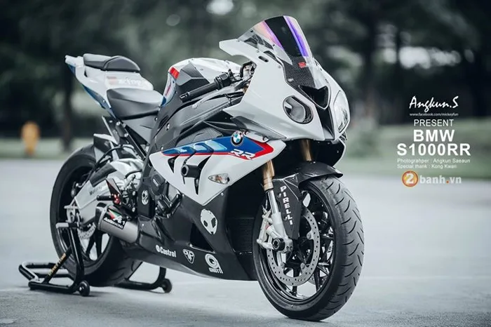 BMW S1000RR độ cực chất trong những góc ảnh tuyệt đẹp | 2banh.vn