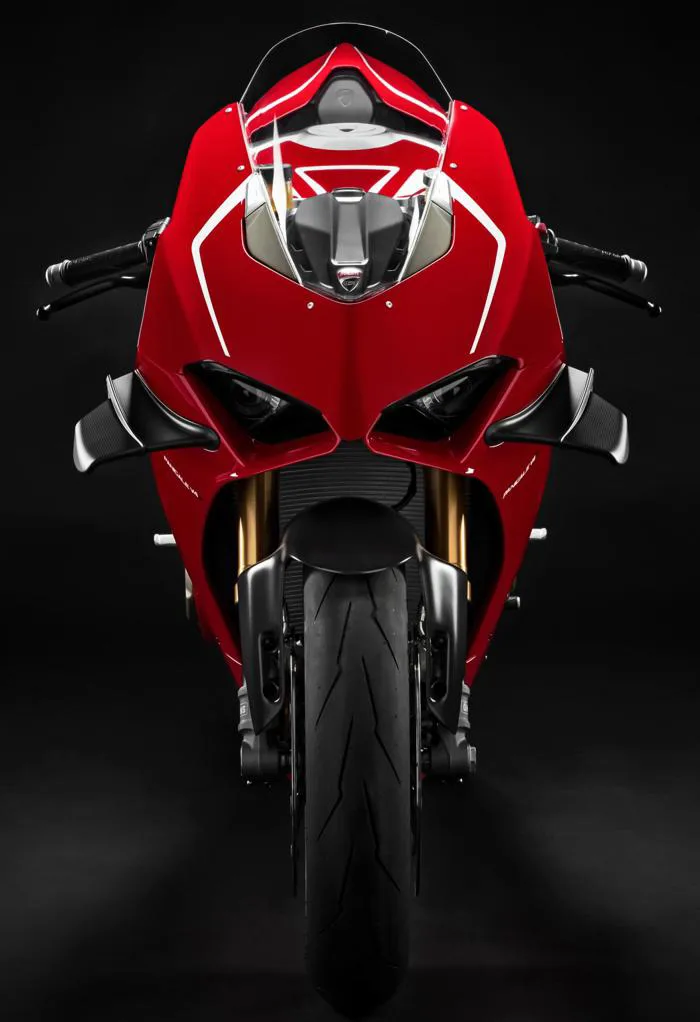 Siêu mô tô Ducati Panigale V4R ra mắt ở láng giềng với giá khiến người Việt  thèm khát
