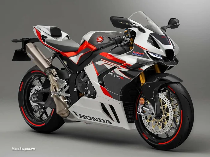 Honda CBR1000RR-R SP 2024 mẫu mới lộ hình ảnh - Motosaigon