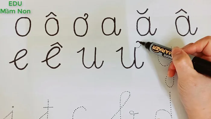 Dạy bé tập tô | viết 29 chữ cái tiếng việt | Fill and write the alphabet -  EDU Mầm Non