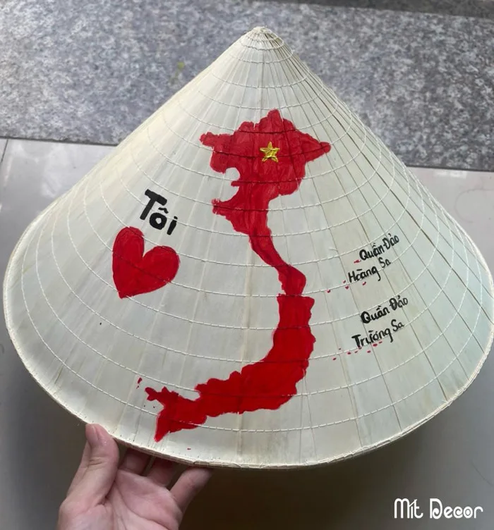 Nón lá cờ đỏ sao vàng | Nón lá vẽ cờ Việt Nam và các nước Nón lá cờ đỏ sao vàng | Nón lá vẽ cờ Việt Nam và các nước